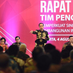 Kementerian ESDM RI - Media Center - Arsip Berita - Presiden Joko ...